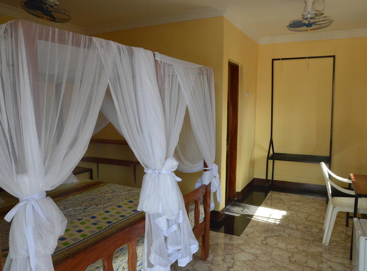 Mgulani Lodge Hotel Dar es Salaam Buitenkant foto